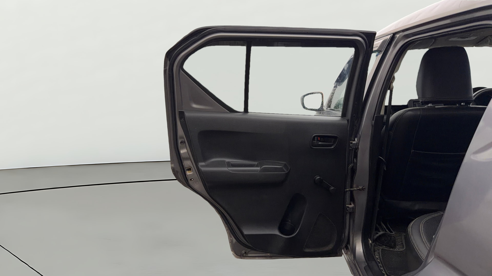 View 2019 Maruti Suzuki 1000 Base Variant Image 22 Used 2019 Maruti Suzuki 1000 Base Variant Image 22