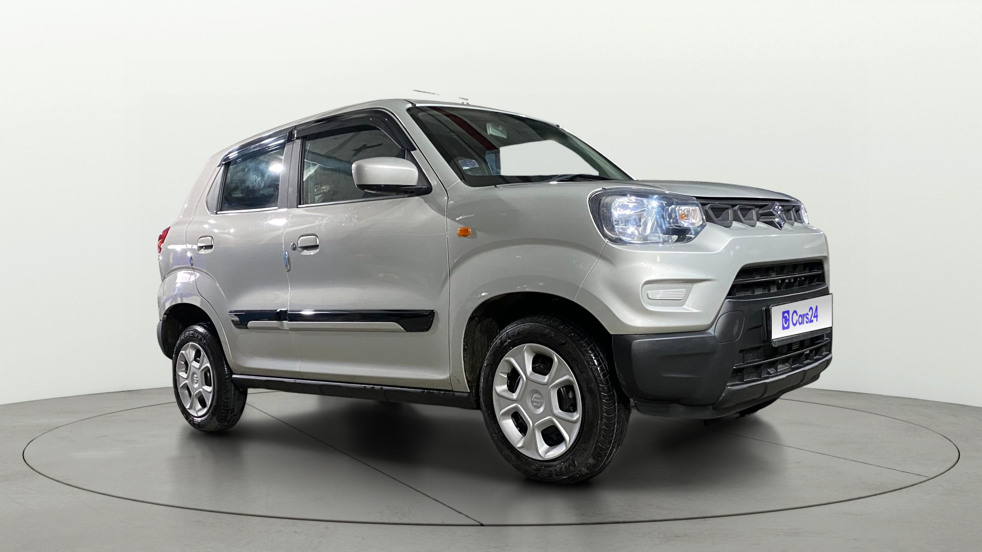 View 2025 Maruti Suzuki 1000 Base Variant Image 21 Used 2025 Maruti Suzuki 1000 Base Variant Image 21