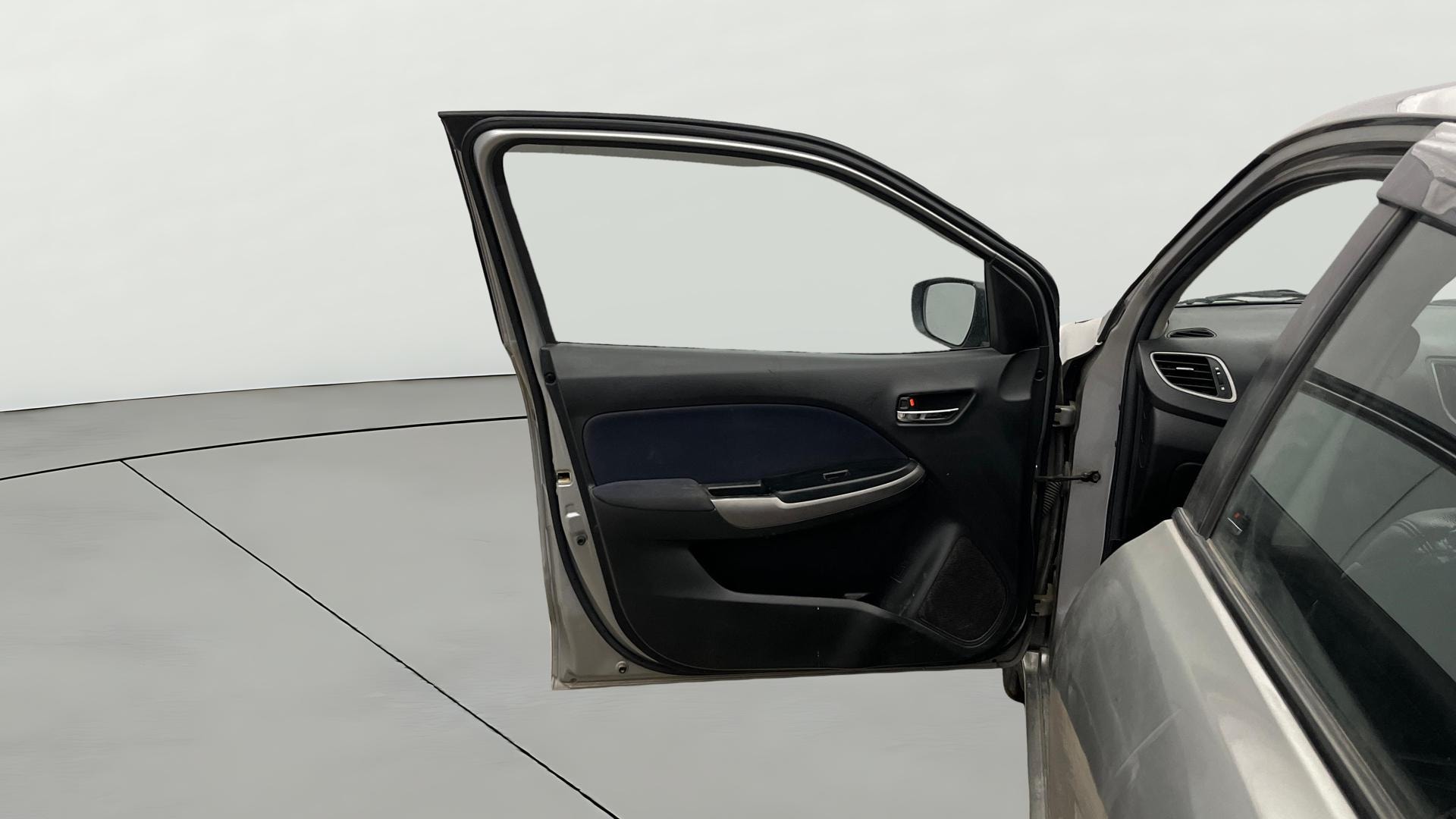 View 2020 Maruti Suzuki 1000 Base Variant Image 36 Used 2020 Maruti Suzuki 1000 Base Variant Image 36
