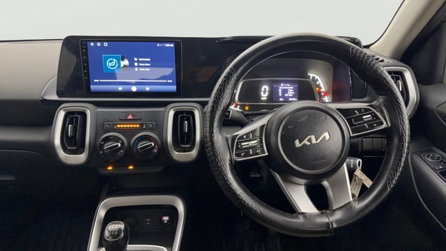 View Kia Sonet Image 20 Used Kia Sonet Image 20