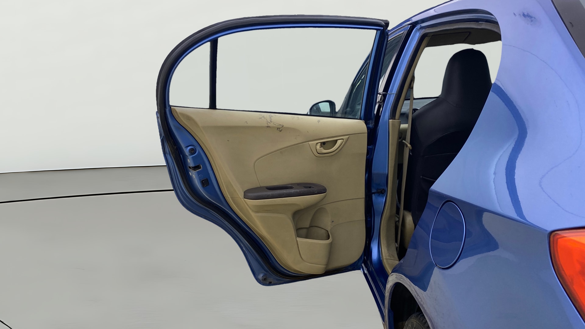 View 2013 Honda Amaze E MT Petrol BS IV Image 22 Used 2013 Honda Amaze E MT Petrol BS IV Image 22