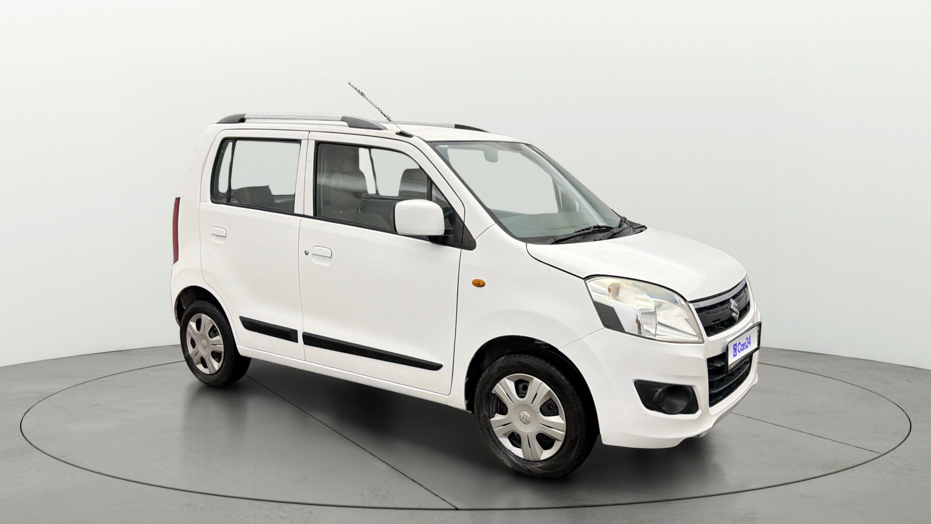 View 2017 Maruti Suzuki 1000 Base Variant Image 21 Used 2017 Maruti Suzuki 1000 Base Variant Image 21