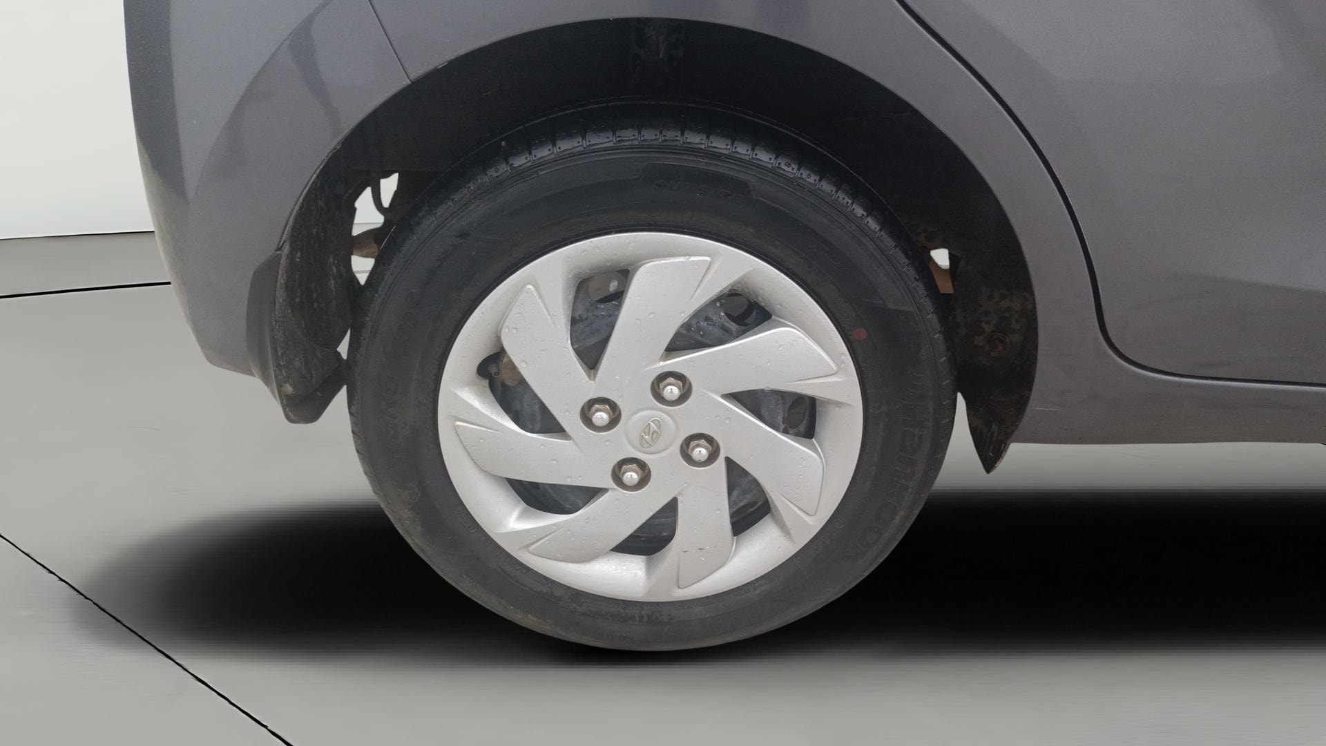 View 2019 Hyundai New Santro D-Lite Petrol Image 24 Used 2019 Hyundai New Santro D-Lite Petrol Image 24