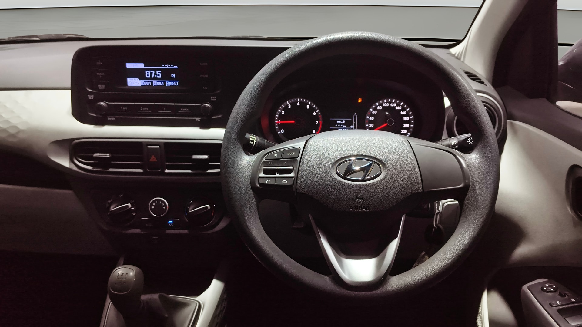 View 2022 Hyundai Grand i10 Nios Magna Petrol Image 20 Used 2022 Hyundai Grand i10 Nios Magna Petrol Image 20