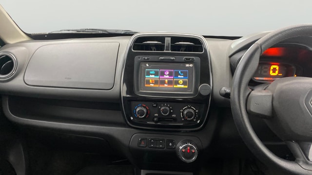 View Renault Kwid Image 17 Used Renault Kwid Image 17