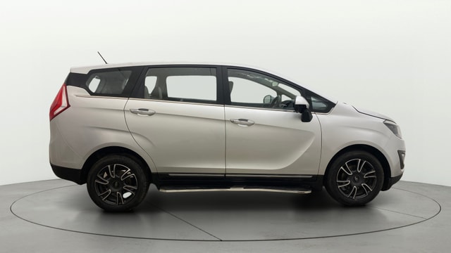 View Mahindra Marazzo Image 9 Used Mahindra Marazzo Image 9