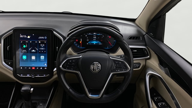 View MG Hector Image 13 Used MG Hector Image 13