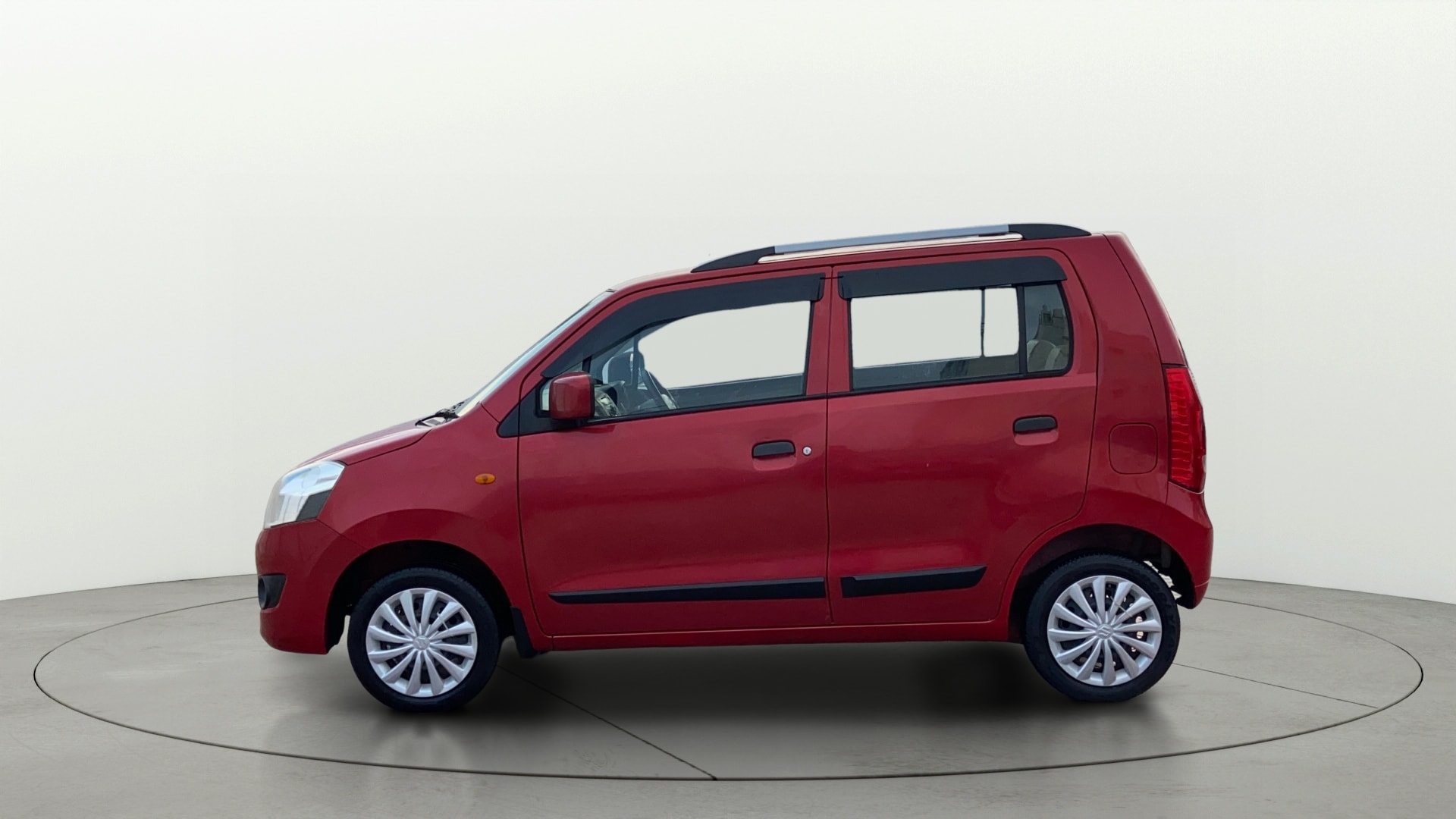 View 2018 Maruti Suzuki 1000 Base Variant Image 5 Used 2018 Maruti Suzuki 1000 Base Variant Image 5