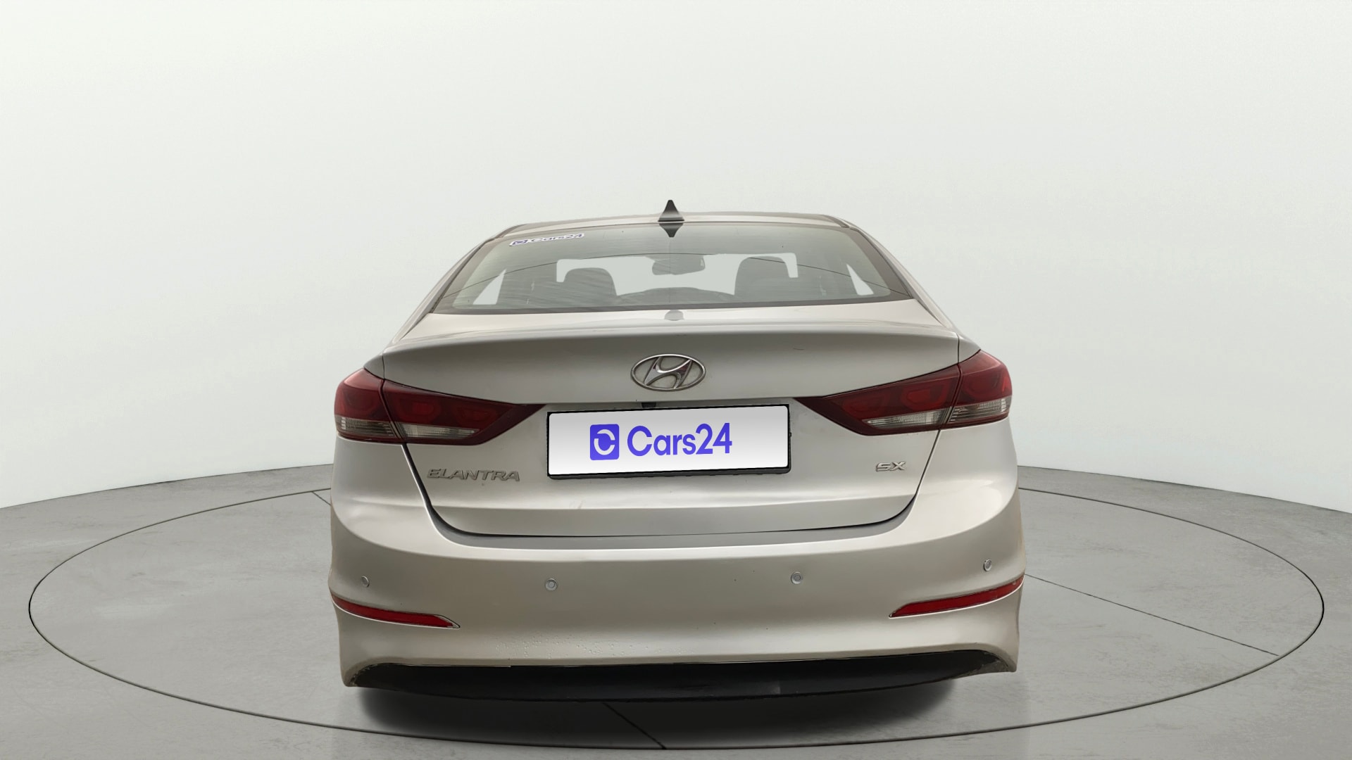 View 2018 Hyundai Elantra 1.6 CRDi S Image 43 Used 2018 Hyundai Elantra 1.6 CRDi S Image 43