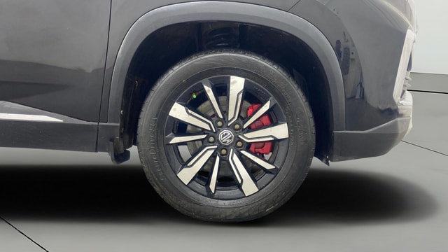 View MG Hector Image 43 Used MG Hector Image 43