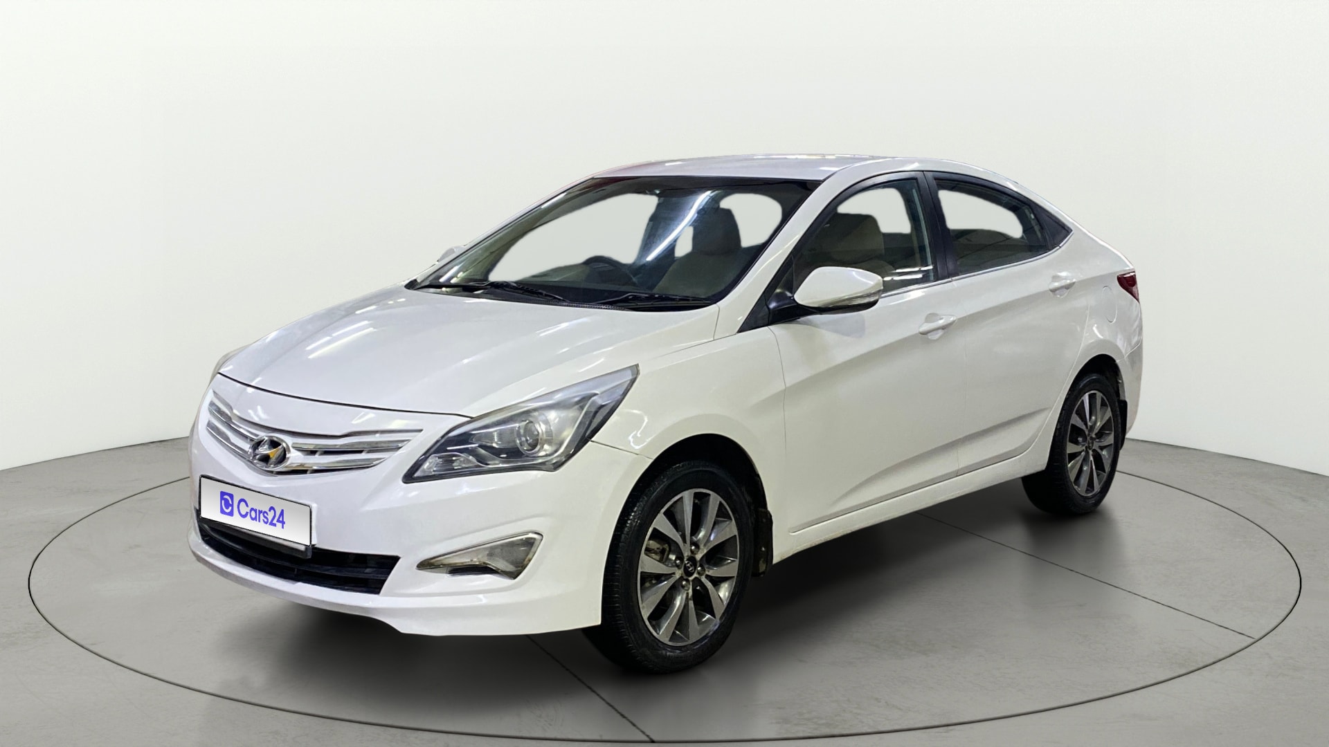 View 2016 Hyundai Verna 1.6 VTVT SX Image 35 Used 2016 Hyundai Verna 1.6 VTVT SX Image 35