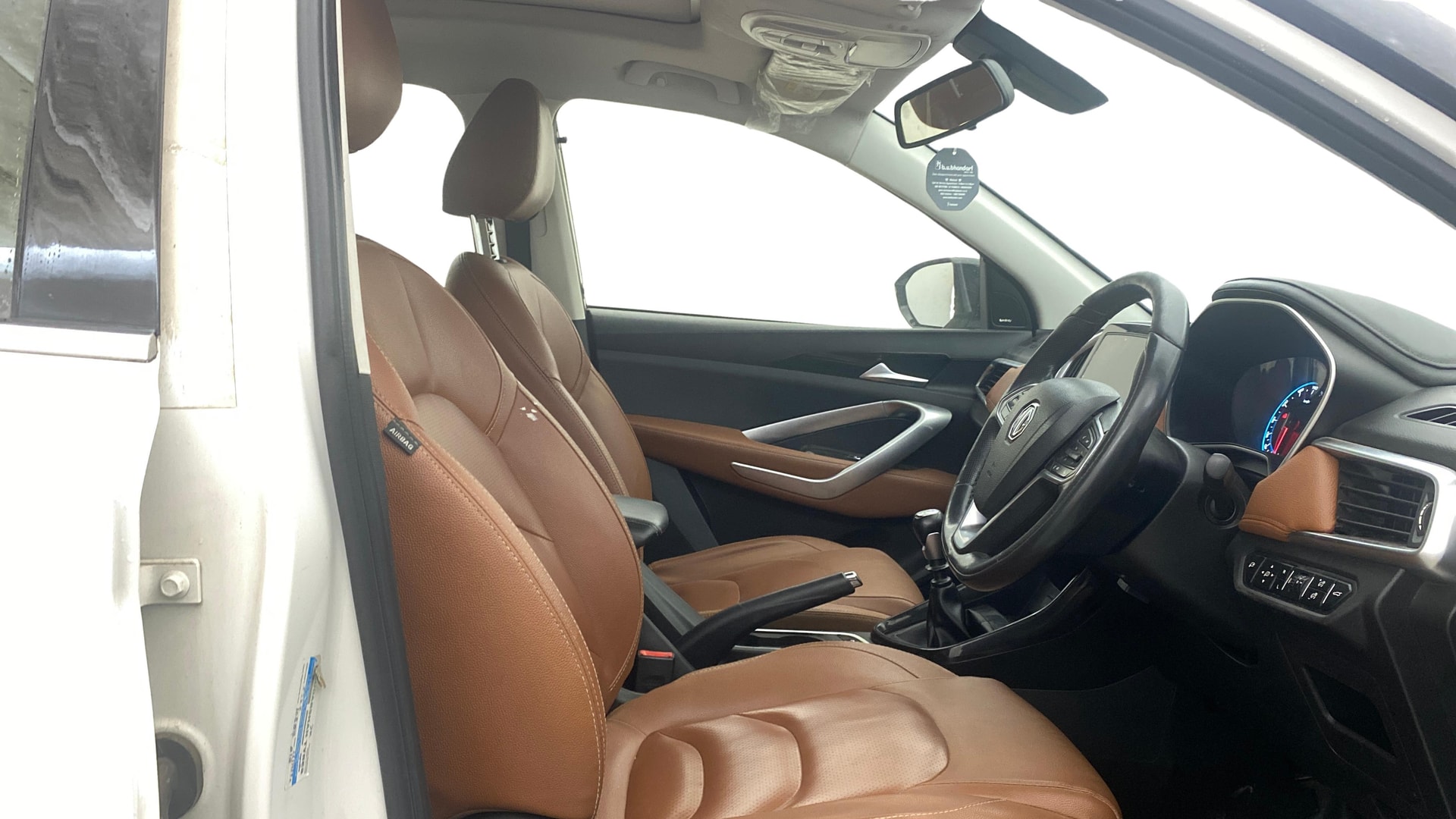 View 2020 MG Hector Plus Sharp Turbo 6 Seater Diesel Image 19 Used 2020 MG Hector Plus Sharp Turbo 6 Seater Diesel Image 19