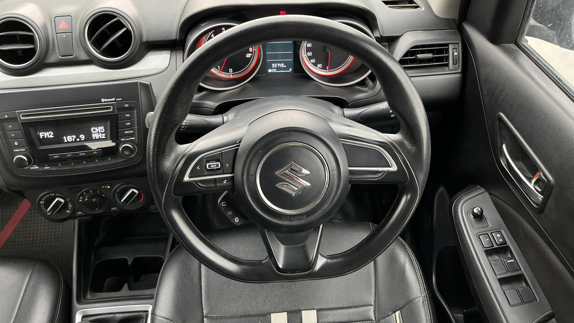 View 2018 Maruti Suzuki 1000 Base Variant Image 20 Used 2018 Maruti Suzuki 1000 Base Variant Image 20