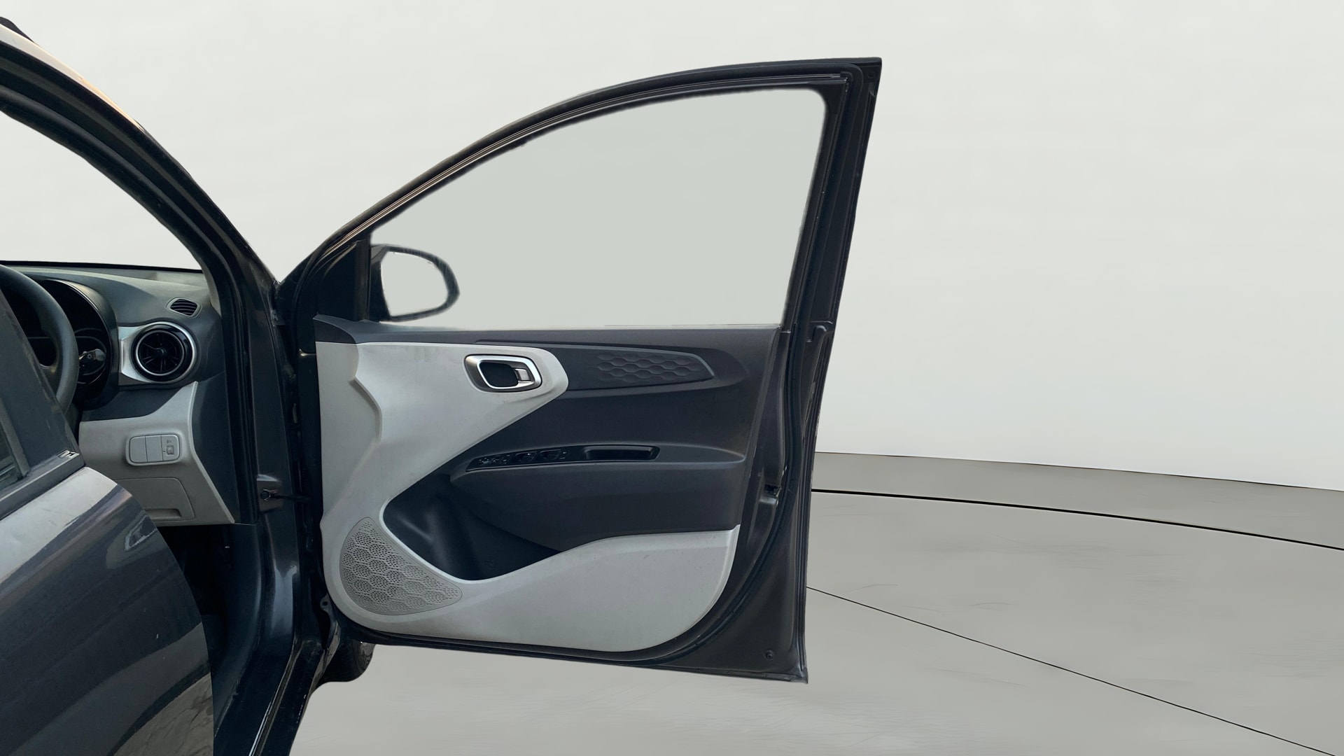 View 2019 Hyundai Grand i10 Nios Sportz Petrol Image 44 Used 2019 Hyundai Grand i10 Nios Sportz Petrol Image 44