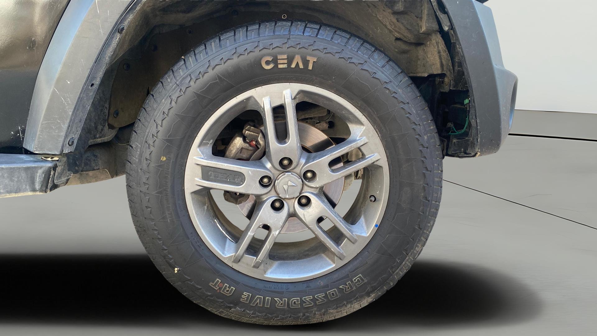 View 2023 Mahindra Thar AX Standard Manual Soft Top 6 Seater Image 39 Used 2023 Mahindra Thar AX Standard Manual Soft Top 6 Seater Image 39