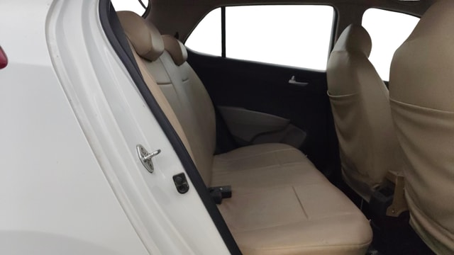View Hyundai Grand i10 Image 28 Used Hyundai Grand i10 Image 28