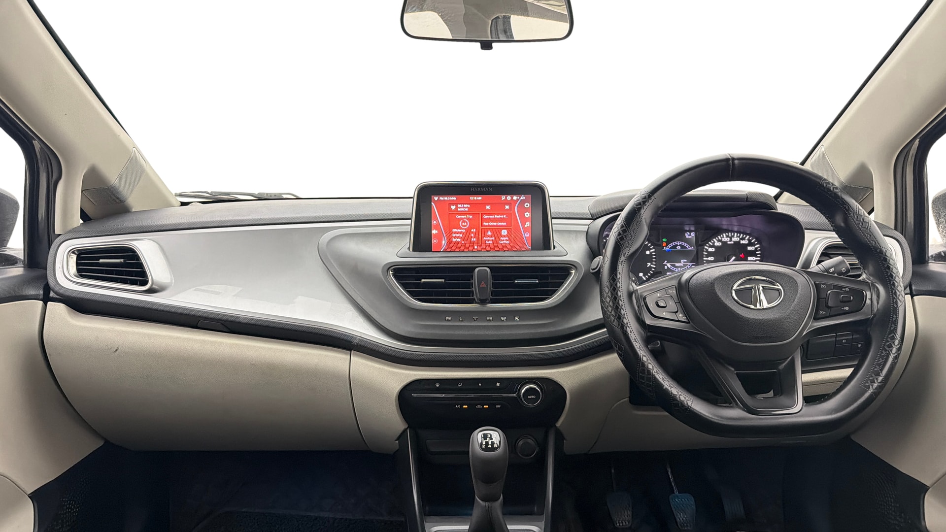 Used 2022 Tata Altroz Used 2022 Tata Altroz