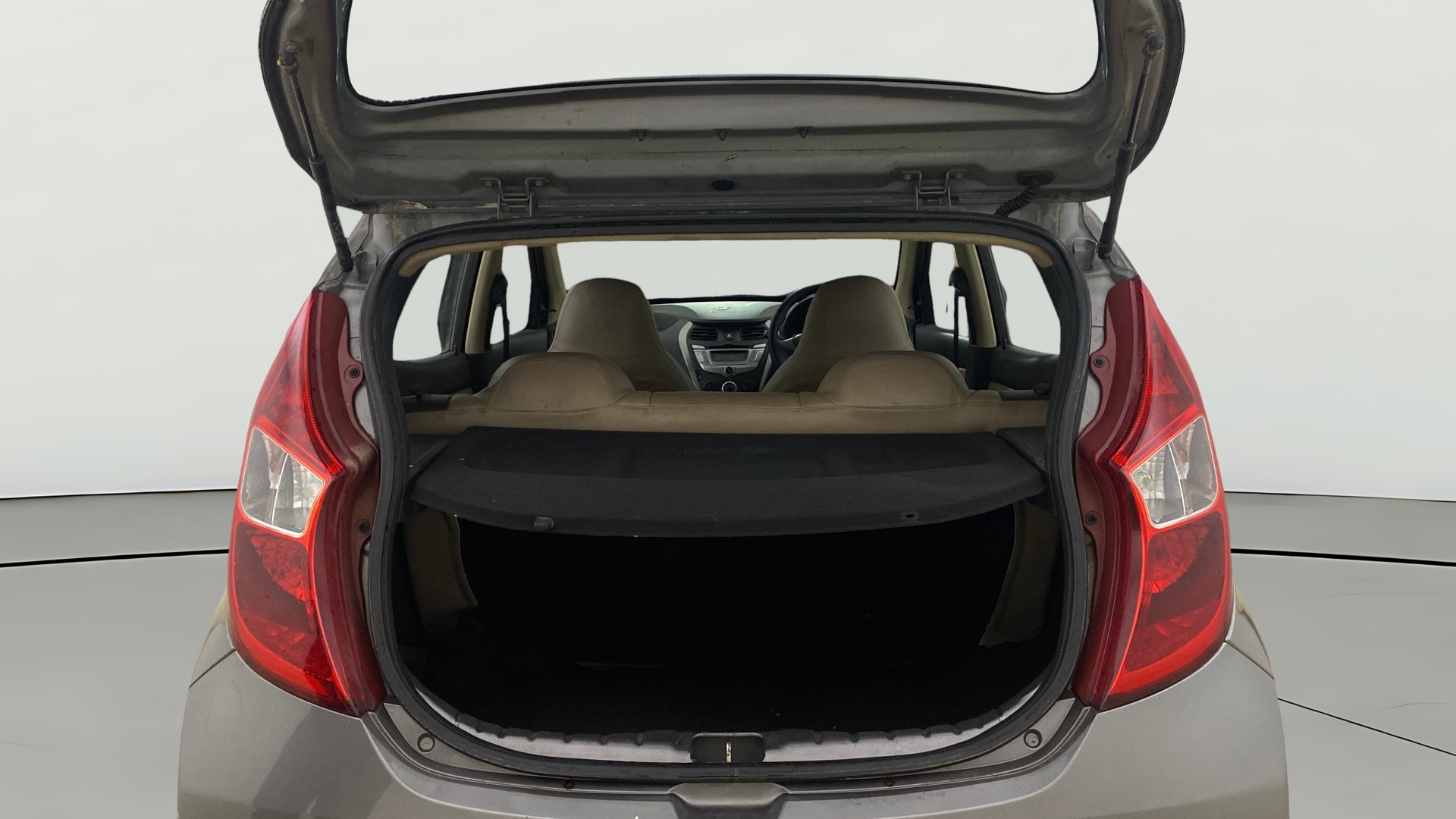 View 2013 Hyundai EON Magna Plus Image 36 Used 2013 Hyundai EON Magna Plus Image 36