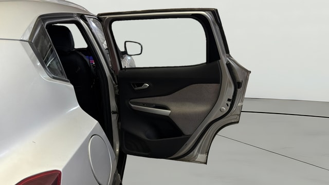 View Nissan Magnite Image 5 Used Nissan Magnite Image 5