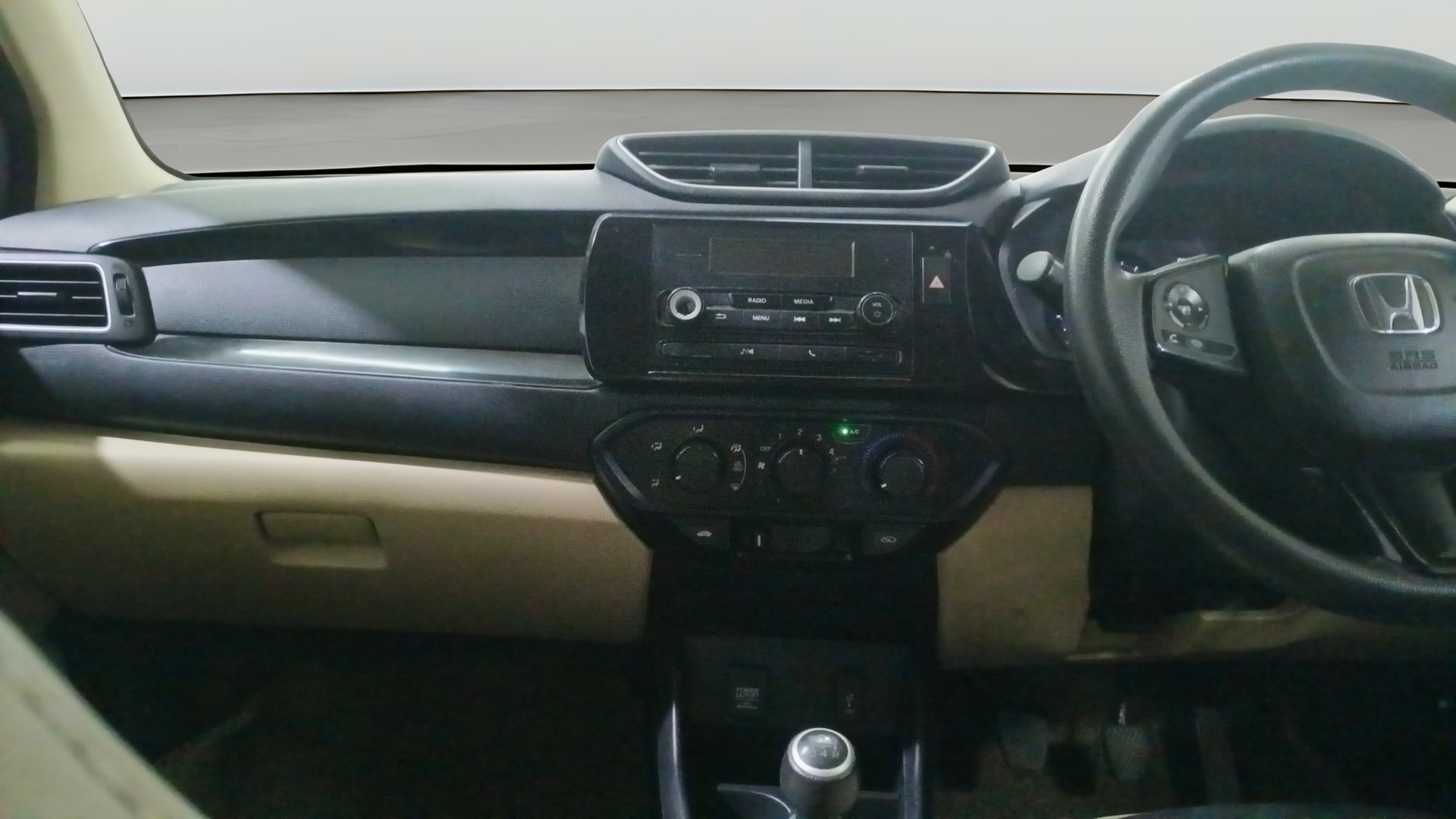 View 2018 Honda Amaze E MT Petrol BS IV Image 17 Used 2018 Honda Amaze E MT Petrol BS IV Image 17