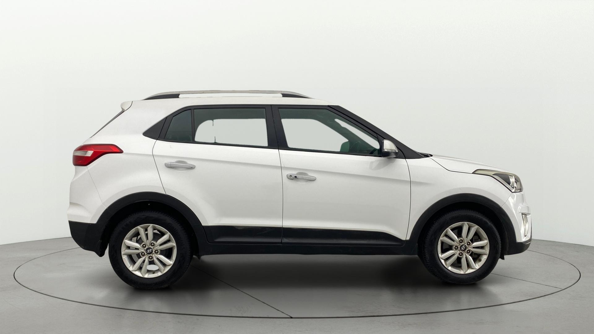View 2015 Hyundai Creta 1.6 SX Plus Petrol Image 8 Used 2015 Hyundai Creta 1.6 SX Plus Petrol Image 8