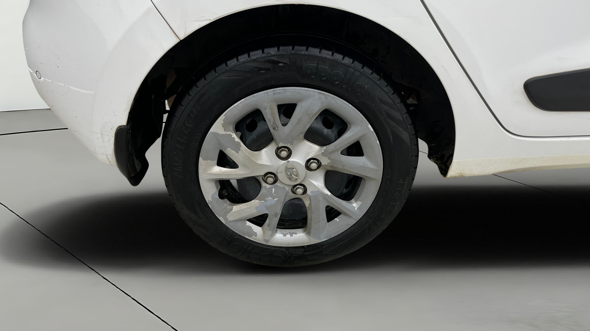 View 2019 Hyundai Grand i10 Sportz 1.2 Kappa Image 33 Used 2019 Hyundai Grand i10 Sportz 1.2 Kappa Image 33