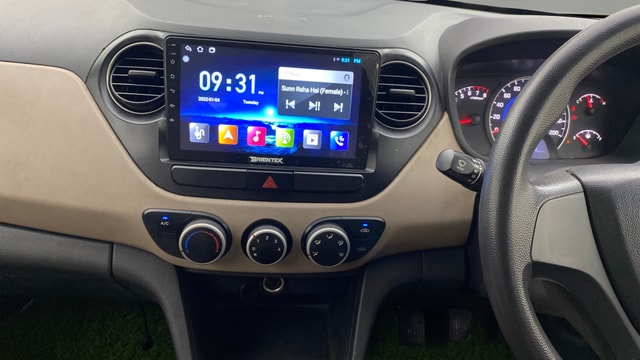 View Hyundai Grand i10 Image 17 Used Hyundai Grand i10 Image 17