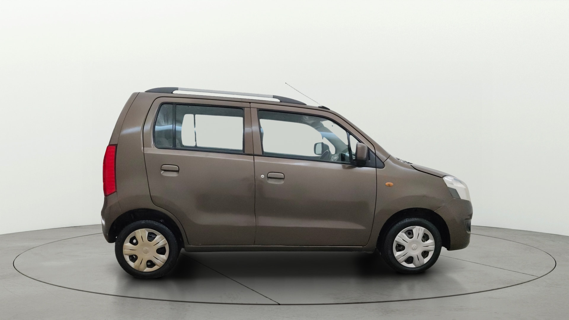 Used 2016 Maruti Suzuki 1000 Used 2016 Maruti Suzuki 1000
