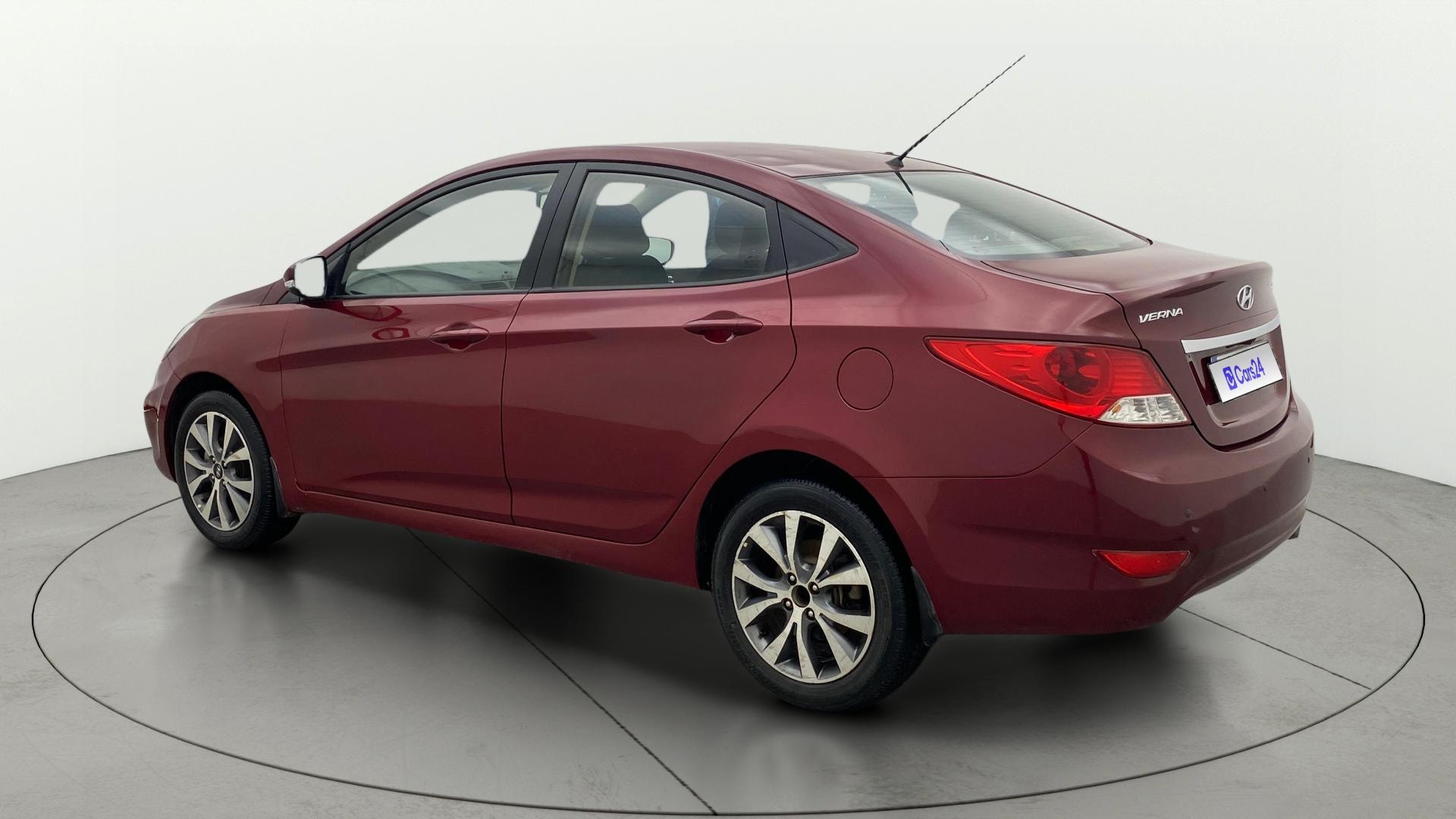 Used 2013 Hyundai Fluidic Verna Used 2013 Hyundai Fluidic Verna