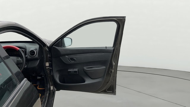 View Renault Kwid Image 43 Used Renault Kwid Image 43