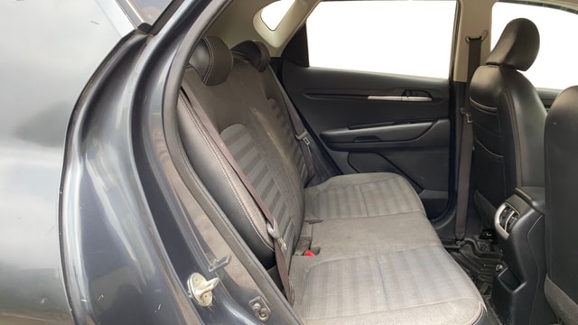View Kia Sonet Image 35 Used Kia Sonet Image 35
