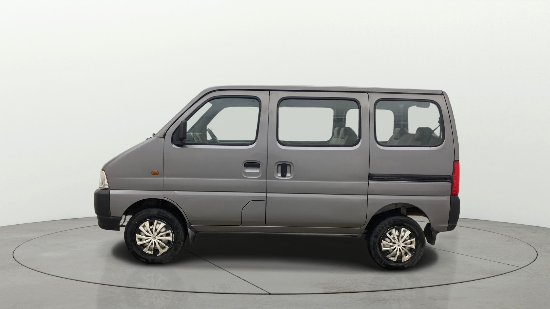 View 2019 Maruti Suzuki 1000 Base Variant Image 5 Used 2019 Maruti Suzuki 1000 Base Variant Image 5