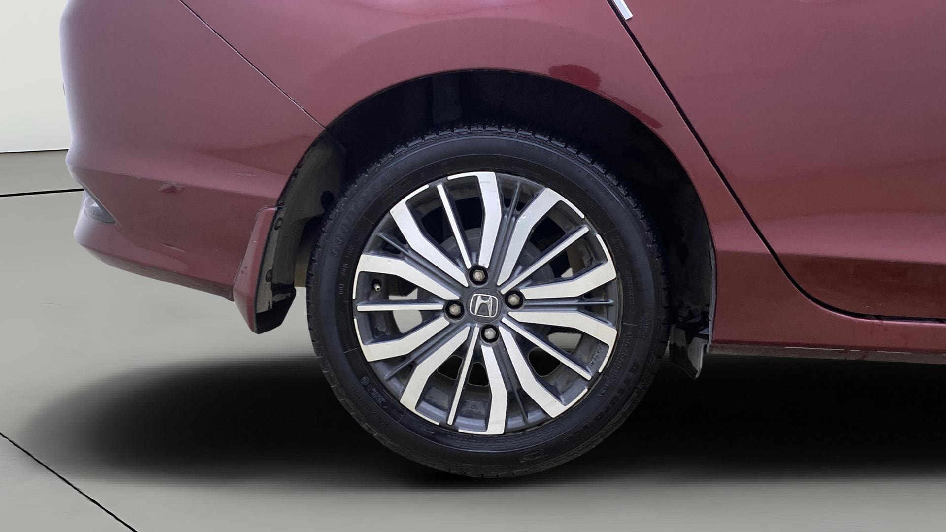 View 2017 Honda City ZX MT Diesel Anniversary Edition Image 25 Used 2017 Honda City ZX MT Diesel Anniversary Edition Image 25