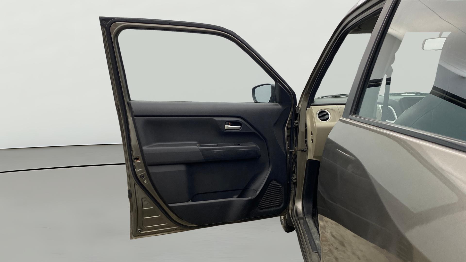 View 2020 Maruti Suzuki 1000 Base Variant Image 37 Used 2020 Maruti Suzuki 1000 Base Variant Image 37