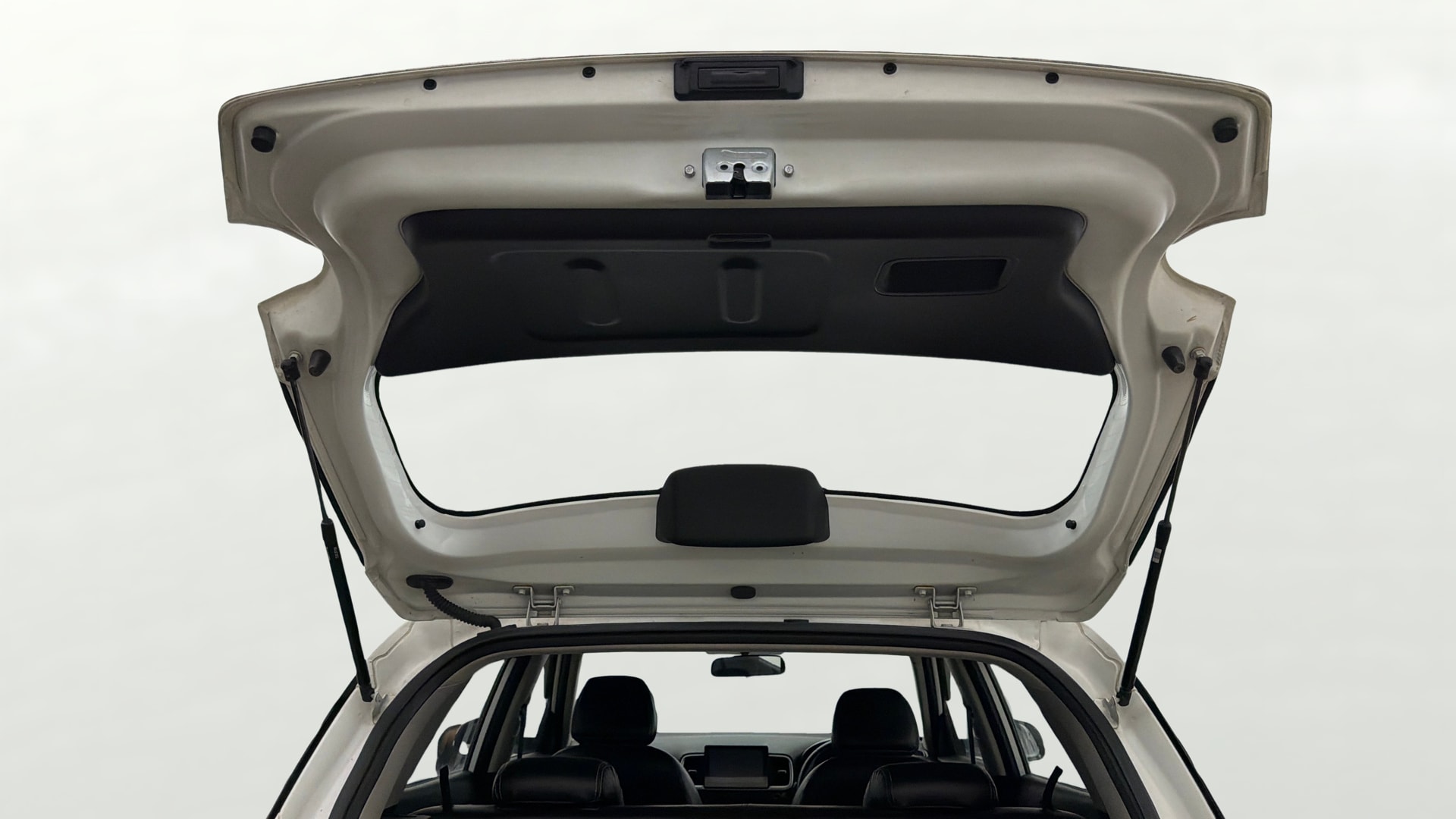 View 2020 Hyundai Venue SX 1.0 iMT Petrol Image 17 Used 2020 Hyundai Venue SX 1.0 iMT Petrol Image 17