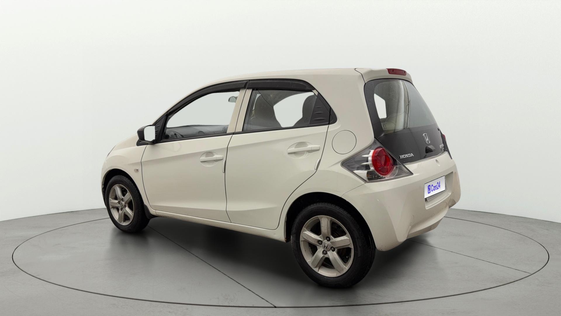 View 2015 Honda Brio E MT Petrol Image 2 Used 2015 Honda Brio E MT Petrol Image 2
