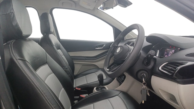 View Tata Tiago Image 27 Used Tata Tiago Image 27