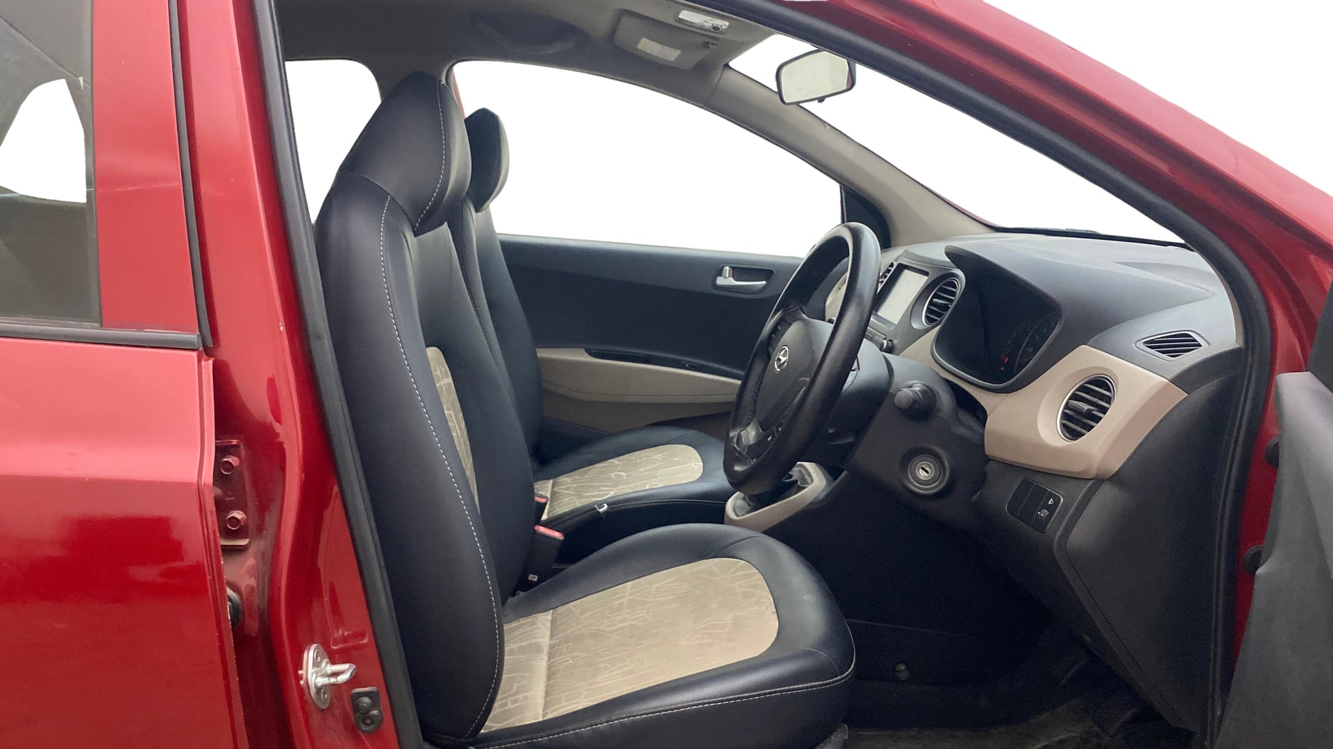 View 2018 Hyundai Grand i10 Sportz 1.2 Kappa Image 26 Used 2018 Hyundai Grand i10 Sportz 1.2 Kappa Image 26