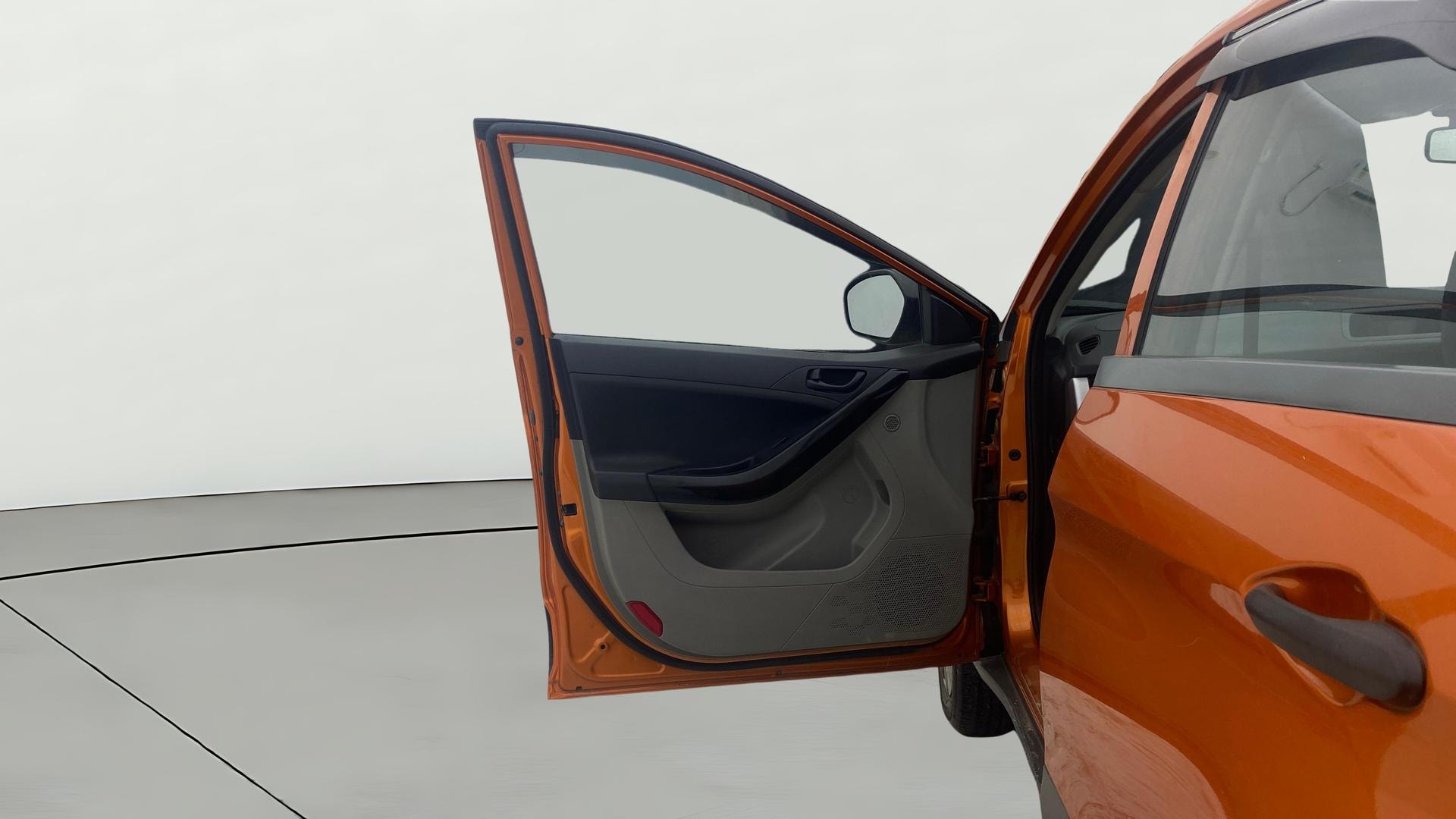 View 2019 Tata Nexon Revotron XM Image 30 Used 2019 Tata Nexon Revotron XM Image 30