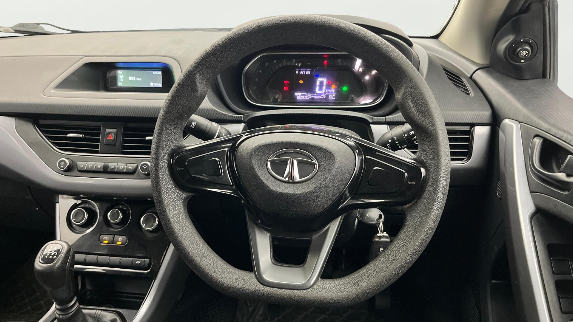 View 2020 Tata Nexon Revotron XM Image 12 Used 2020 Tata Nexon Revotron XM Image 12