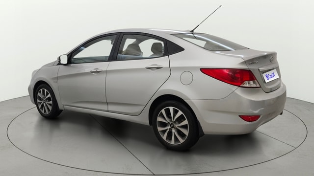 View Hyundai Fluidic Verna Image 2 Used Hyundai Fluidic Verna Image 2