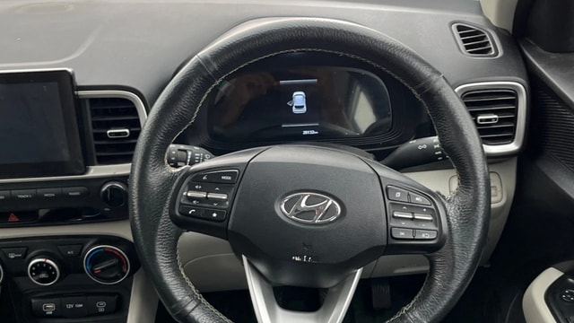 View Hyundai Venue Image 21 Used Hyundai Venue Image 21
