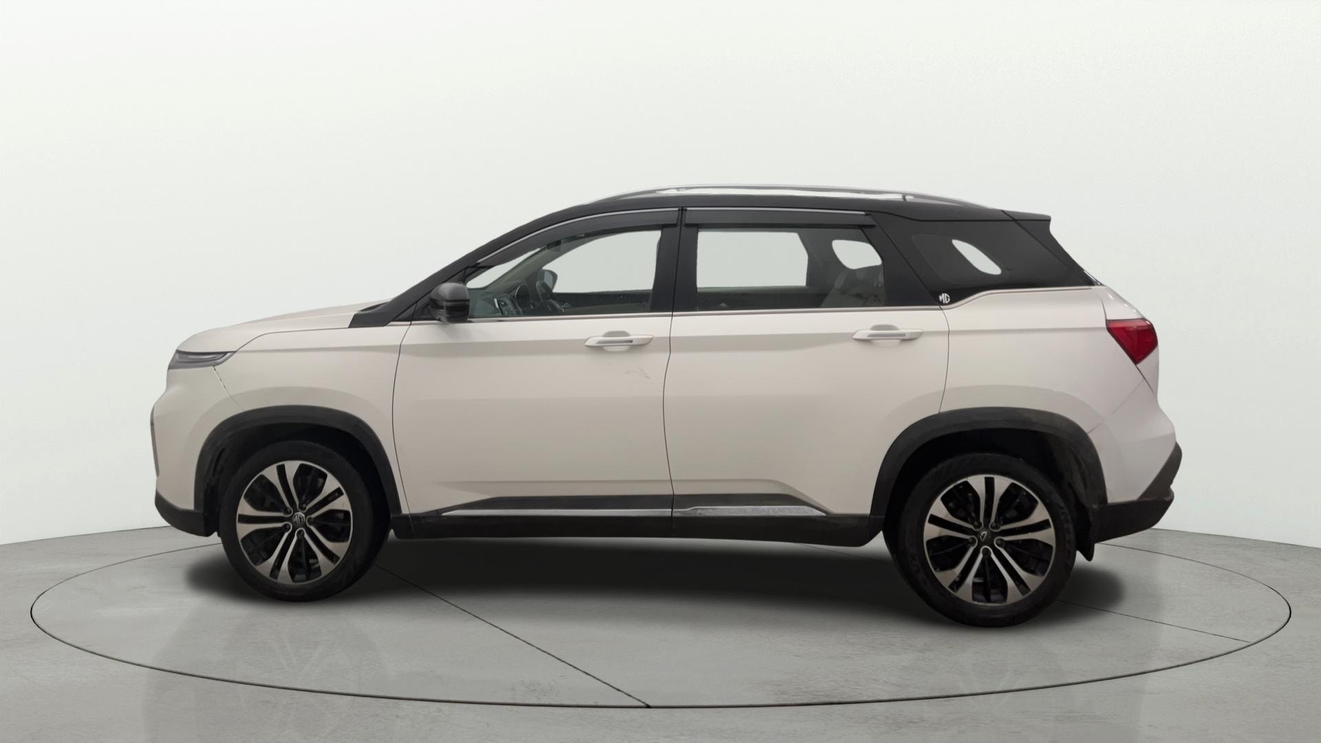 View 2021 MG Hector Sharp Diesel Image 27 Used 2021 MG Hector Sharp Diesel Image 27