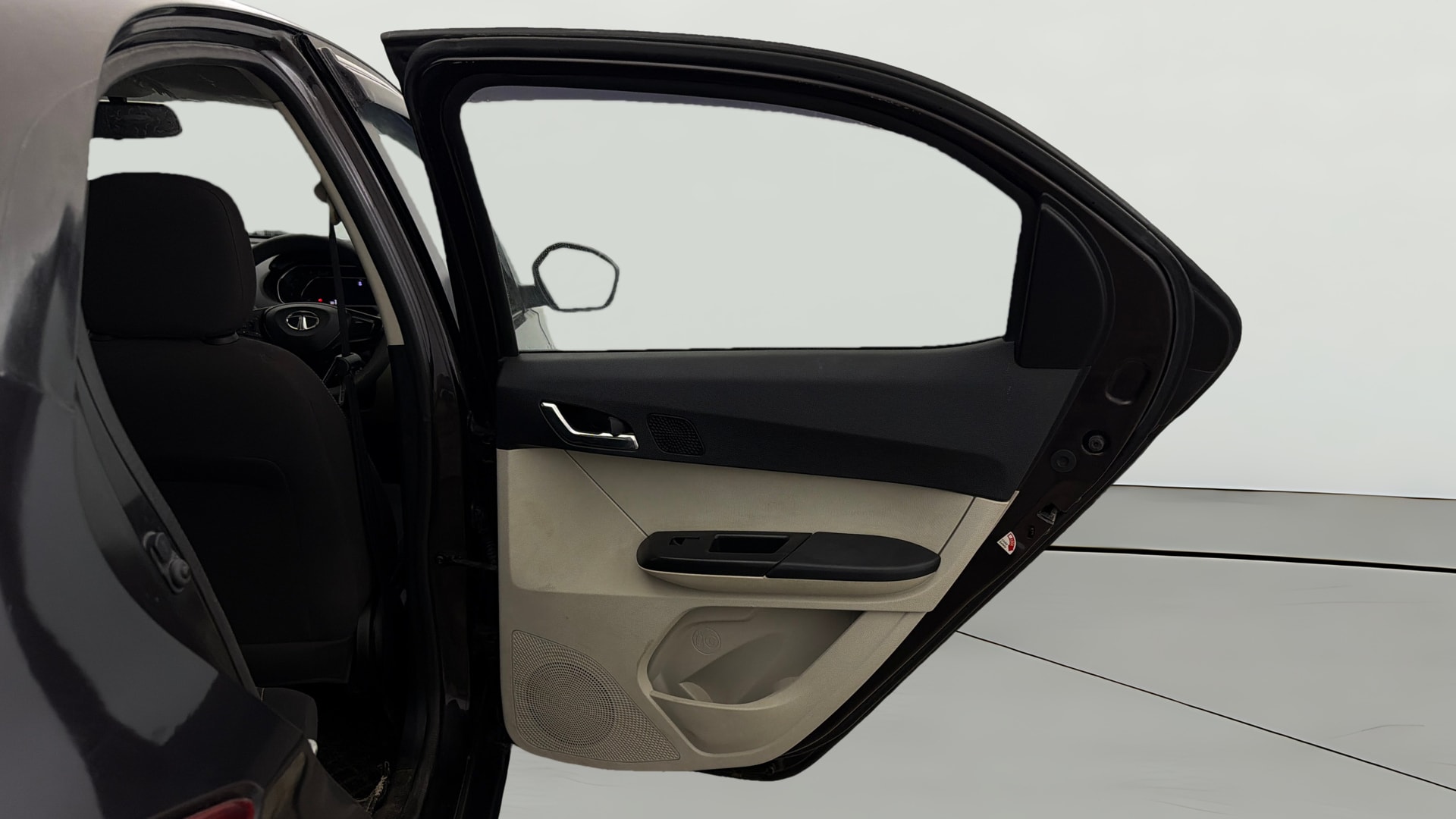Used 2022 Tata Tiago Used 2022 Tata Tiago
