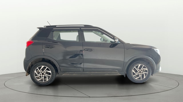 View Mahindra XUV300 Image 28 Used Mahindra XUV300 Image 28