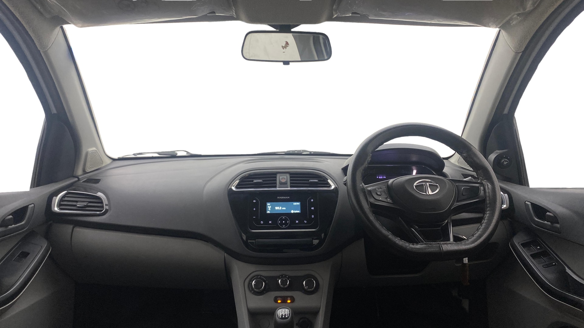 Used 2022 Tata Tiago Used 2022 Tata Tiago