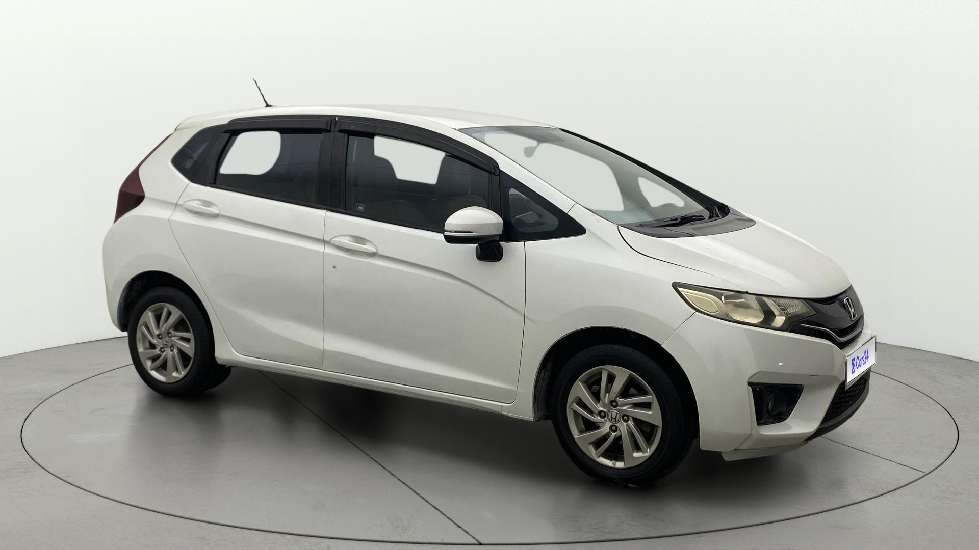 View 2016 Honda Jazz E MT Diesel Image 36 Used 2016 Honda Jazz E MT Diesel Image 36