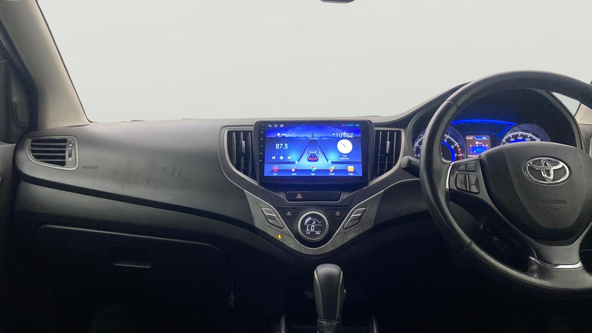 View 2019 Toyota Glanza V CVT Image 17 Used 2019 Toyota Glanza V CVT Image 17