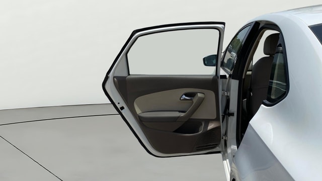 View Skoda Rapid Image 23 Used Skoda Rapid Image 23