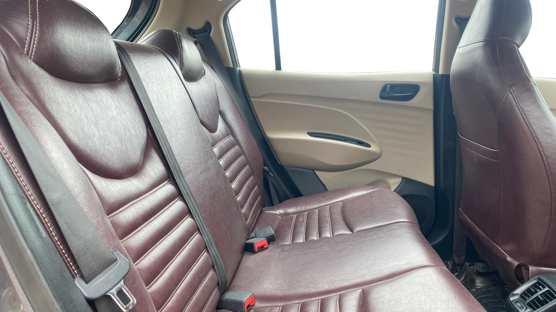 View 2022 Hyundai New Santro D-Lite Petrol Image 28 Used 2022 Hyundai New Santro D-Lite Petrol Image 28